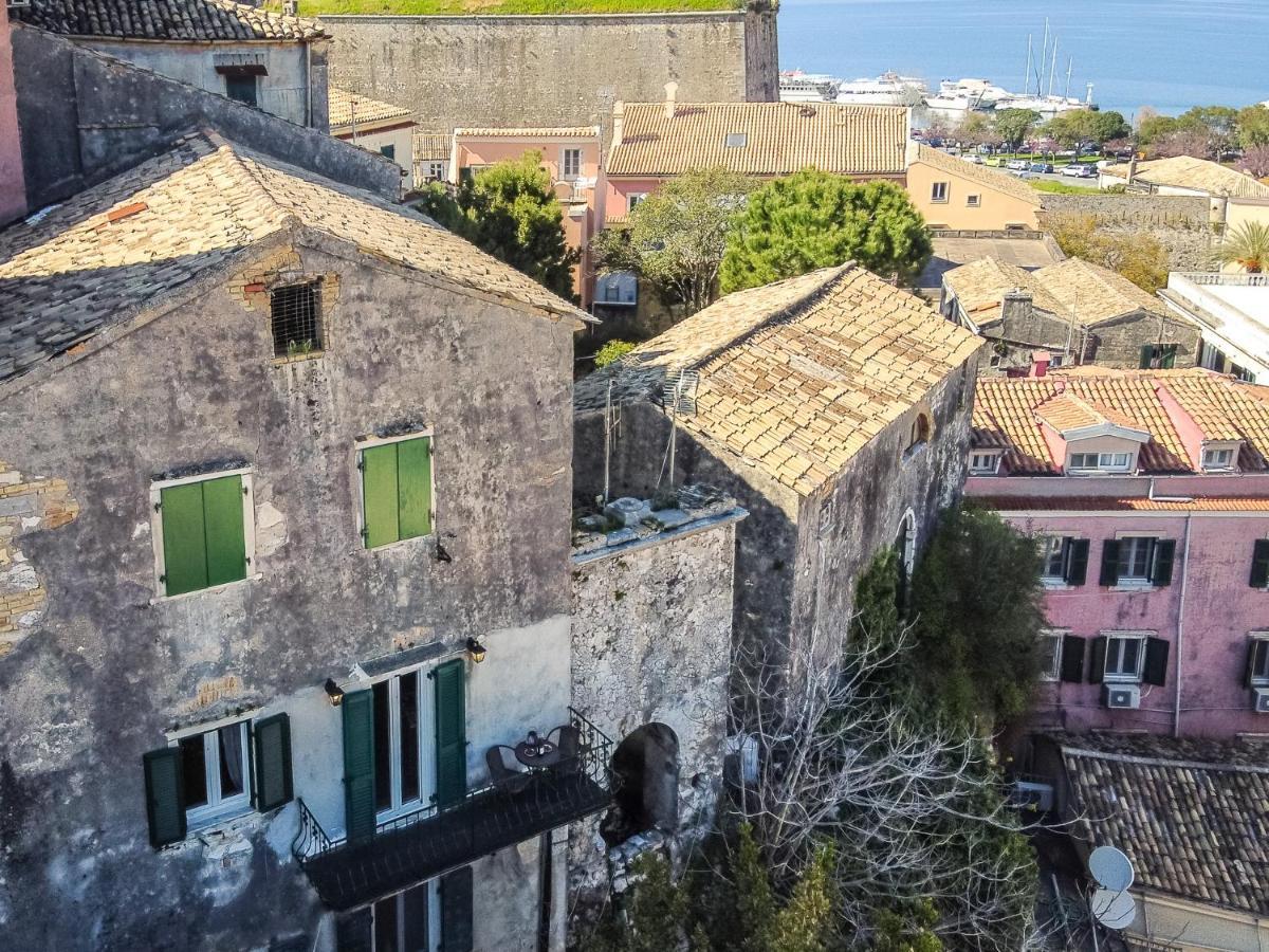 Tenedos Old Town Corfu  Luaran gambar